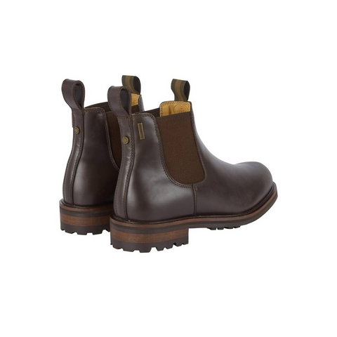 Bottine Le Chameau Adventure en cuir imperméable pour homme, idéale pour randonnées et activités en plein air avec doublure respirante onSteam et semelle antidérapante, offrant confort et protection dans toutes les conditions météorologiques.