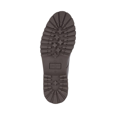 Chaussure Le Chameau La Chukka en nubuck pour hommes, imperméable avec semelle crantée pour adhérence et semelle intérieure onSteam pour régulation d'humidité et confort exceptionnel.