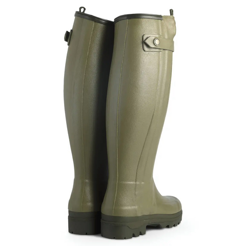 Bottes femme Le Chameau Chasseur doublées en néoprène, étanches avec fermeture éclair imperméable et semelle tout-terrain, protection contre l'abrasion, design confortable adapté aux jambes féminines, idéales pour activités extérieures comme la chasse.