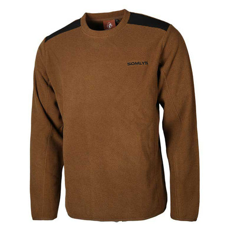 Pull Somlys couleur camel à col rond, modèle 153, offrant un mélange parfait de confort et d'élégance avec sa teinte neutre facile à assortir, idéal pour une allure décontractée et raffinée en plein air.