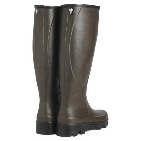 Bottes Le Chameau Saint-Hubert doublées cuir, confection artisanale, équipées de semelles autonettoyantes Michelin, idéales pour activités agricoles, offrant imperméabilité, élégance et confort, adaptées aux professionnels de l'agriculture recherchant adhérence et durabilité.