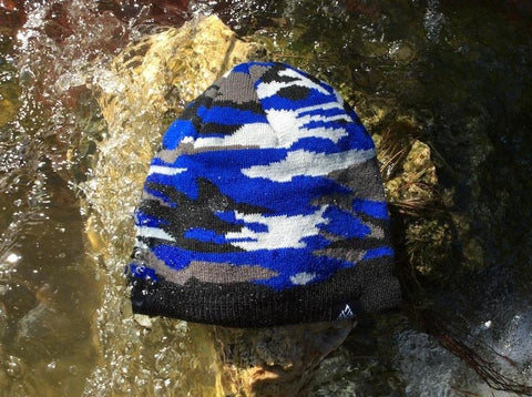 Bonnet Verjari Rainshell 100% étanche, coupe-vent et respirant, parfait pour sports d'hiver et activités outdoor par temps froid, disponible en camouflage et autres couleurs