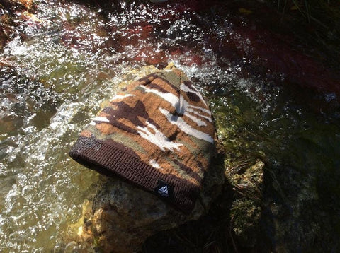 Bonnet Verjari Rainshell 100% étanche, coupe-vent et respirant, parfait pour sports d'hiver et activités outdoor par temps froid, disponible en camouflage et autres couleurs