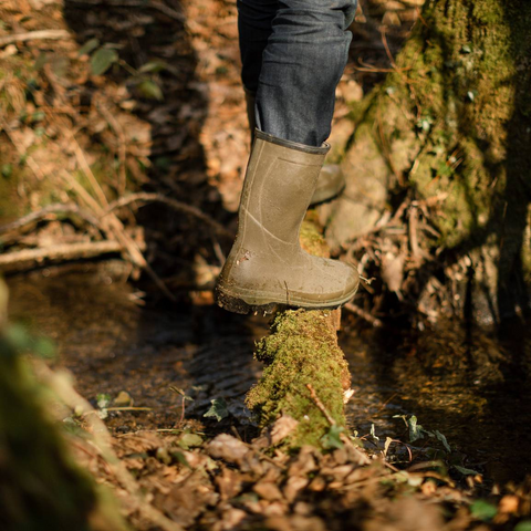 Bottillons imperméables Le Chameau Country Cross en caoutchouc Chamolux, semelle bi-densité absorbant les chocs, doublure respirante pour activités extérieures et agricoles sur terrains accidentés