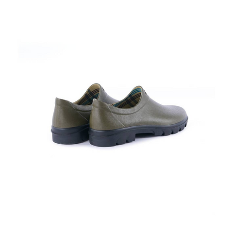 Sabottin Le Chameau Country Cross pour hommes, chaussure de jardinage et marche en extérieur, imperméable et confortable, couleur Vert Chameau, adaptée à toutes les saisons, confectionnée en caoutchouc Chamolux avec doublure respirante et semelle antidérapante Jardin.