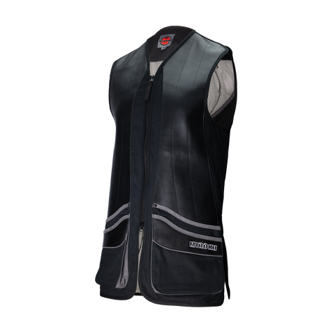 Gilet de tir Miroku Eagle Leather noir, idéal pour tireurs exigeants, en cuir véritable, avec multiples poches pour munitions, taille ajustable pour confort personnalisé, parfait pour tir sportif et chasse.