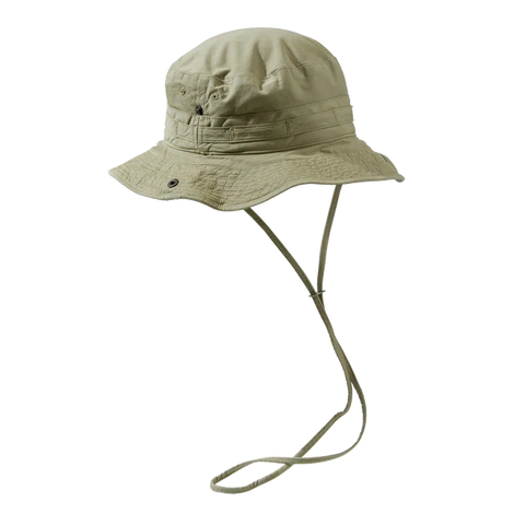 Chapeau Beretta Serengeti élégant et polyvalent pour safari, conçu en coton teint, idéal pour aventure et exploration moderne, offrant protection solaire, confort et style pour toutes les sorties en plein air.
