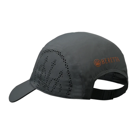 Casquette Beretta Tech unisexe en tissu technique léger avec bandes latérales perforées au laser pour une ventilation optimale, dotée d'un bandeau intérieur anti-transpiration et d'un système de réglage arrière, parfaite pour le sport et les jours chauds.
