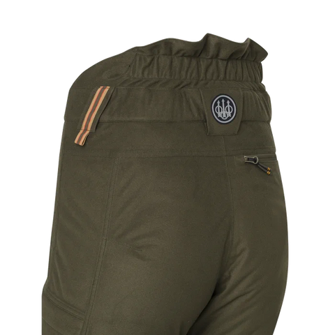 Pantalon Beretta Mull Insulated pour la chasse, imperméable et thermique avec membrane respirante, idéal pour environnements extrêmes, offrant confort et liberté de mouvement, en polyester élastique avec traitement DWR, couleur naturelle pour une chasse discrète.