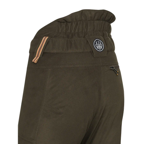 Pantalon Beretta Mull Insulated pour la chasse, imperméable et thermique avec membrane respirante, idéal pour environnements extrêmes, offrant confort et liberté de mouvement, en polyester élastique avec traitement DWR, couleur naturelle pour une chasse discrète.