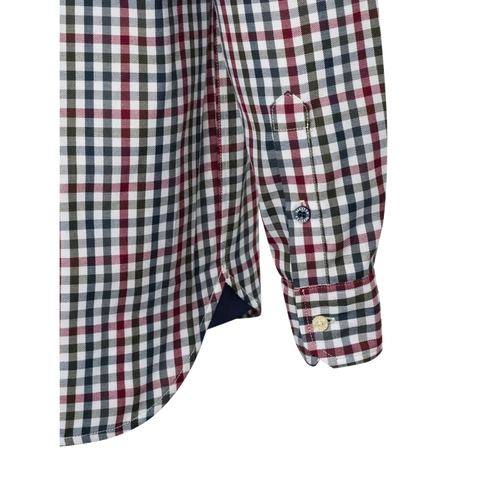 Chemise Beretta Ellis pour homme en sergé de polyester avec poche poitrine plaquée, idéale pour la chasse et les activités de plein air, offrant confort et durabilité grâce à sa coupe droite et son style raffiné.