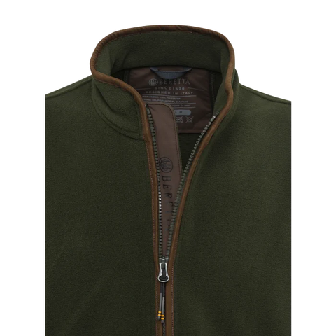 Vue détaillée du Gilet Beretta Arlington pour homme en polyester respirant, idéal pour la chasse et les activités de plein air. Gilet thermique léger avec glissière YKK, ourlets en microfibre douce, et cordon de serrage pour ajustement parfait. Convient comme couche intermédiaire pour confort et chaleur par temps froid.
