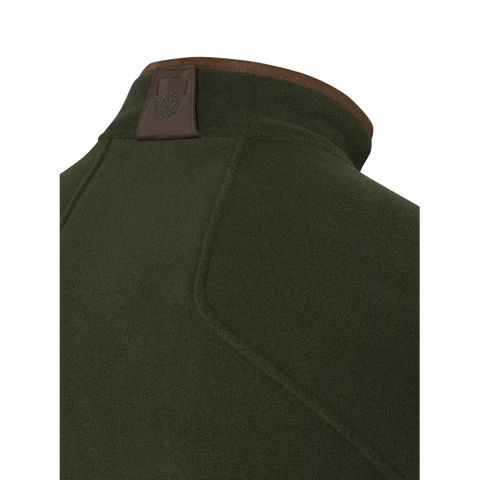 Vue détaillée du Gilet Beretta Arlington pour homme en polyester respirant, idéal pour la chasse et les activités de plein air. Gilet thermique léger avec glissière YKK, ourlets en microfibre douce, et cordon de serrage pour ajustement parfait. Convient comme couche intermédiaire pour confort et chaleur par temps froid.