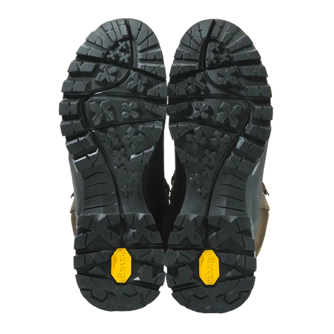 Chaussures Beretta Duiker GTX en cuir nubuck avec membrane GORE-TEX et semelle Vibram, idéales pour la chasse en montagne et les terrains escarpés, offrant imperméabilité, respirabilité et une grande durabilité pour les conditions extrêmes.
