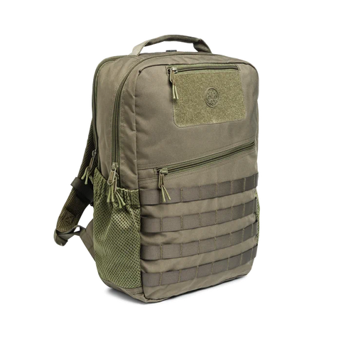 Front view of the Beretta Tactical Flank Backpack showcasing its M.O.L.L.E. system for functional gear arrangement, durable waterproof polyester material, and spacious design perfect for tactical use or daily commutes.