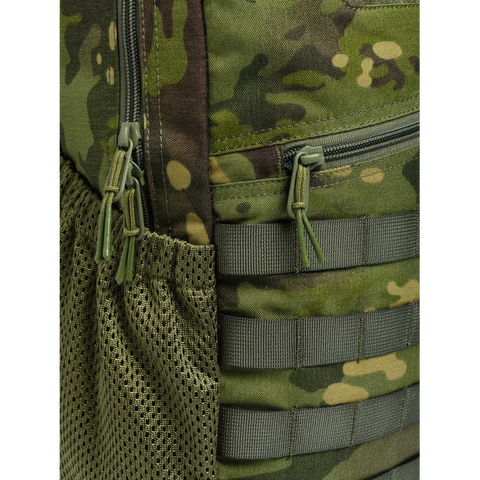 Sac à dos Beretta Tactical Flank Multicam de 17 L avec système M.O.L.L.E et compartiment pour ordinateur, idéal pour activités tactiques et missions sur le terrain, conception robuste en nylon hydrofuge avec poches YKK et intégration Multicam pour camouflage optimal.