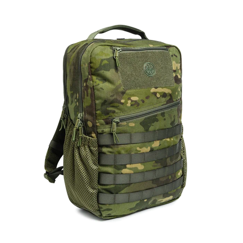 Sac à dos Beretta Tactical Flank Multicam de 17 L avec système M.O.L.L.E et compartiment pour ordinateur, idéal pour activités tactiques et missions sur le terrain, conception robuste en nylon hydrofuge avec poches YKK et intégration Multicam pour camouflage optimal.