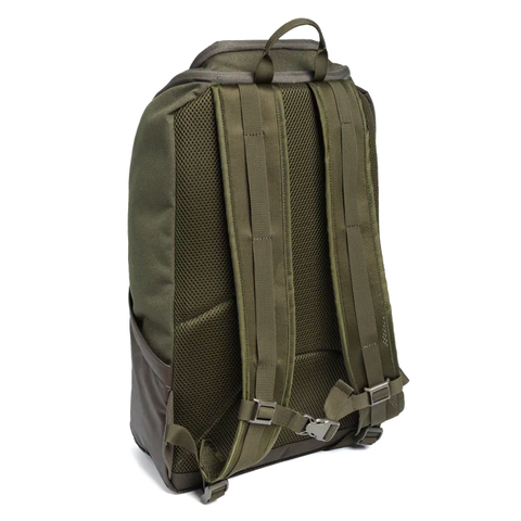 Sac à dos Beretta Ibex conçu pour chasseurs, capacité 50L+40L, 30L, 22L. Matière résistante et hydrofuge, multiples poches pour organisation, dos ergonomique et bretelles confortables. Idéal longues expéditions et protection équipements en plein air.