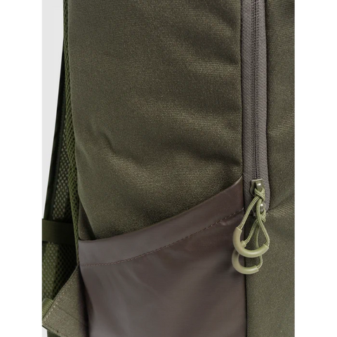 Sac à dos Beretta Ibex conçu pour chasseurs, capacité 50L+40L, 30L, 22L. Matière résistante et hydrofuge, multiples poches pour organisation, dos ergonomique et bretelles confortables. Idéal longues expéditions et protection équipements en plein air.