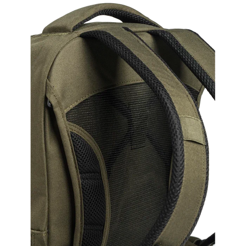 Sac à dos multifonctions Beretta de 20 litres, conçu pour des activités extérieures telles que chasse, randonnée et tir sportif. Fabriqué en matériau hydrofuge et résistant, avec bretelles rembourrées et dos respirant pour un confort optimal.