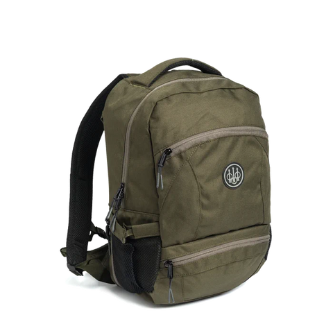 Sac à dos multifonctions Beretta de 20 litres, conçu pour des activités extérieures telles que chasse, randonnée et tir sportif. Fabriqué en matériau hydrofuge et résistant, avec bretelles rembourrées et dos respirant pour un confort optimal.