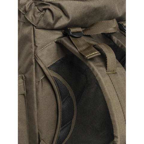 Sac à dos Beretta 25 L robuste et imperméable, parfait pour la chasse et les activités de plein air, avec poches latérales et frontales, design ergonomique et bretelles rembourrées pour un confort optimal sur de longues distances.