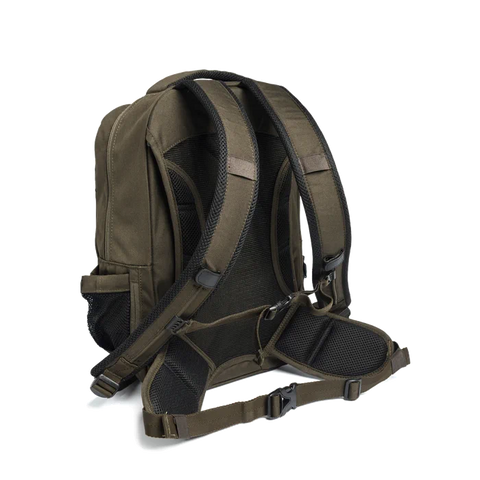 Sac à dos multifonctions Beretta de 20 litres, conçu pour des activités extérieures telles que chasse, randonnée et tir sportif. Fabriqué en matériau hydrofuge et résistant, avec bretelles rembourrées et dos respirant pour un confort optimal.