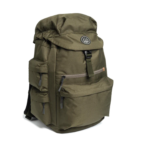Sac à dos Beretta 25 L robuste et imperméable, parfait pour la chasse et les activités de plein air, avec poches latérales et frontales, design ergonomique et bretelles rembourrées pour un confort optimal sur de longues distances.