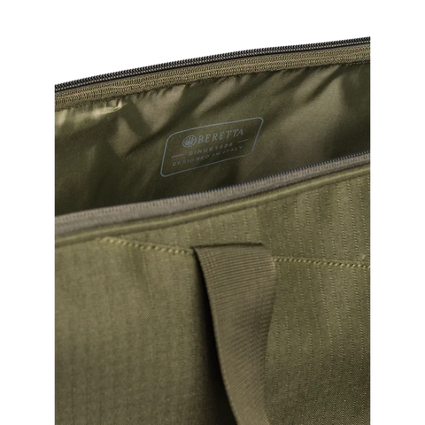 Image du Sac à gibier Beretta GameKeeper EVO, un équipement de chasse pratique et durable, avec poignées renforcées et bretelles ajustables pour un transport confortable du gibier, idéal pour les chasseurs recherchant efficacité et confort.