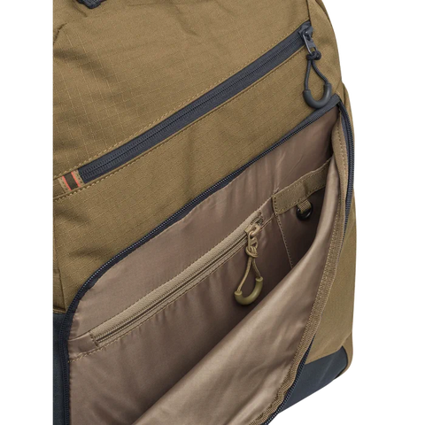 Sac à dos Beretta GameKeeper EVO 18L pour chasse en polyester résistant et imperméable avec glissière YKK et bretelles rembourrées, parfait pour aventure en plein air et rangement organisé