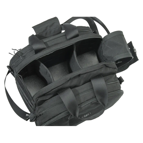 Image du sac de tir Beretta Tactical de 38 litres, conçu pour transporter tout l'équipement nécessaire pour une journée d'entraînement, avec un grand compartiment principal et des poches latérales pour une organisation optimale. Parfait pour les amateurs de tir, ce sac est fabriqué avec un matériau hydrofuge résistant et une glissière YKK pour une durabilité accrue.
