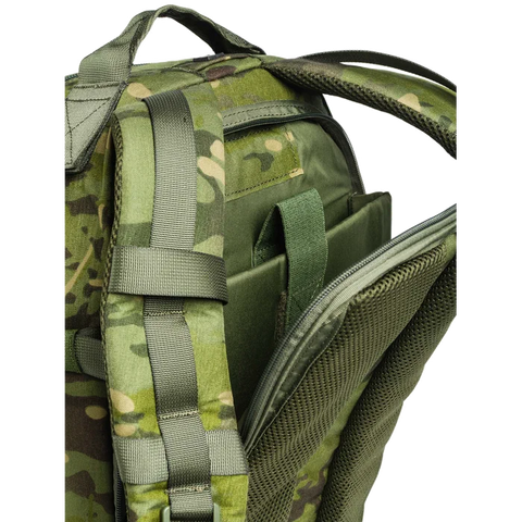Image of Beretta Tactical Multicam Backpack with 29L capacity featuring M.O.L.L.E. system for outdoor and tactical activities, customizable with velcro patches, designed for durability and organization.