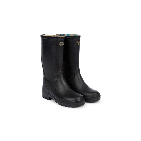 Bottes pour enfants Le Chameau confectionnées à la main avec caoutchouc Chamolux et doublées jersey, parfaites pour aventures en plein air, offrant confort, imperméabilité et style.