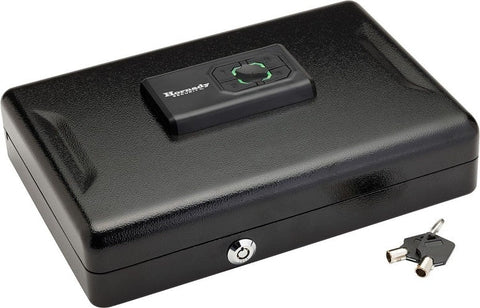 Coffre-fort à armes de sécurité avec télécommande à code programmable, doté d'une construction robuste en tôle, illumination interne, protection en mousse, adapté pour pistolets et revolvers, serrure de secours incluse pour une sécurité optimale