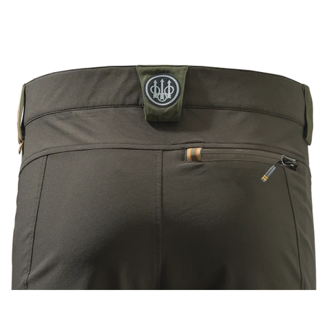 Pantalon Beretta Bymark pour homme, idéal pour la chasse et les activités de plein air, offrant confort, élasticité et résistance avec ceinture élastique et design ergonomique pour une liberté de mouvement optimale