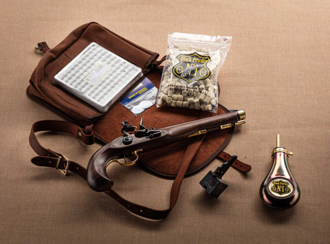 Sacoche Europ-Arm Trapper Mountain Man avec design inspiré des trappeurs, parfaite pour les aventures en plein air, fabriquée en cuir et tissu de haute qualité, équipée de plusieurs poches pour une organisation facile, et dotée d'une bandoulière réglable pour un confort optimal lors des excursions