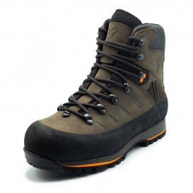 Chaussures Stagunt IDA marron, idéales pour la randonnée et les activités en extérieur, offrant confort, résistance et une excellente adhérence grâce à leur semelle en caoutchouc de qualité, pour les aventuriers exigeants.