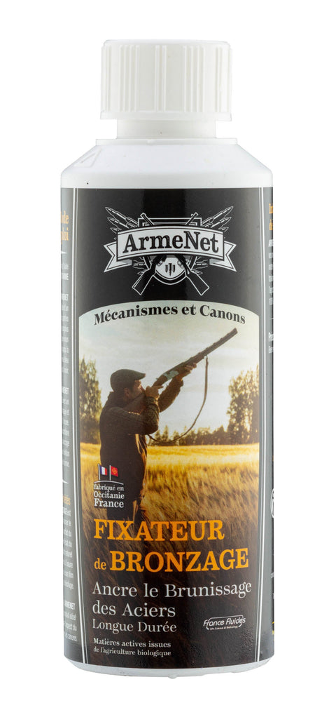 Image du Fixateur de Bronzage Armenet - 250ml, une solution de protection durable et résistante spécialement formulée pour les finitions de bronzage sur les pièces métalliques, idéale pour armuriers, restaurateurs et amateurs cherchant à prévenir l'usure et la corrosion tout en préservant l'esthétique des objets métalliques.