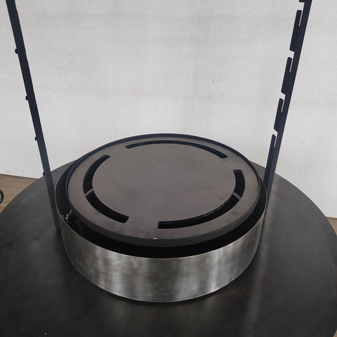 Cerclage anti-chute pour brasero Random offrant sécurité et performance thermique, limite la chute d'aliments et concentre la chaleur pour une cuisson uniforme