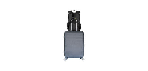Sac à dos Nitecore BP23PRO avec 23L de volume, en nylon Cordura 500D imperméable, doté de compartiments multiples et de compatibilité MOLLE pour usage en randonnée, voyages et quotidien, avec dos ventilé pour un confort optimal.