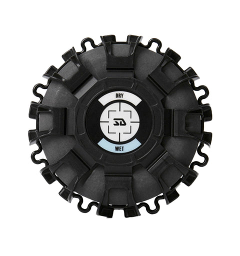 Déshumidificateur Silent Dry Mine compact et silencieux pour mallettes d'armes longues ou coffres forts, protège efficacement contre l'humidité, la corrosion et la moisissure, avec indicateur LED pour suivi du fonctionnement optimal et préservation de la qualité des armes à feu et équipements.