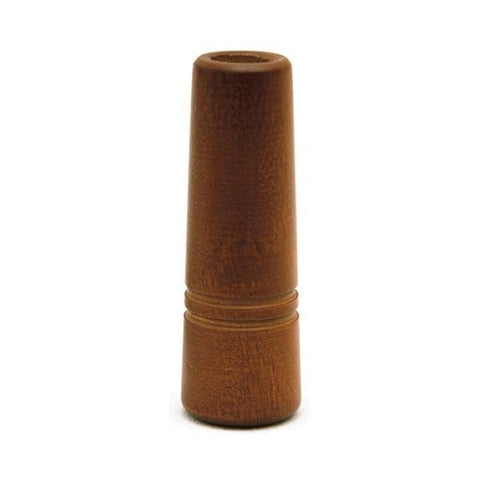 Appeau de chasse en bois dur avec anche en métal, émettant des cris de détresse réalistes d'un lièvre à l'agonie, idéal pour attirer les prédateurs. Accessoire indispensable pour les chasseurs professionnels recherchant un appareil de haute qualité pour la chasse aux prédateurs.