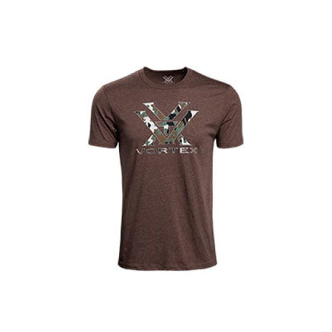 Tee-shirt à manches courtes Vortex brun avec logo camouflage, confectionné en coton et polyester, parfait pour un look décontracté et tendance sur Shopify.