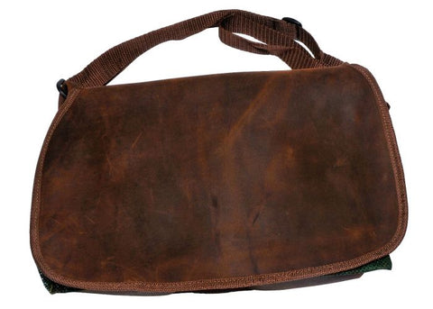 carnier Januel en croûte grasse vieillie, accessoire idéal pour chasse avec design rétro, robuste et durable, parfait pour extérieur, glamour fonctionnel et esthétique chasse