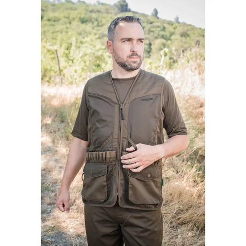 "Gilet Treeland marron Cal.20 T603, robuste et pratique pour les chasseurs."