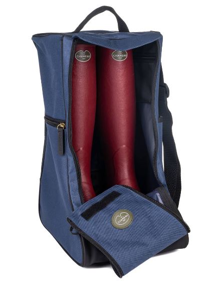 Sac à bottes Le Chameau Iris en Vert Chameau transportant facilement des bottes, avec fermeture éclair double et poche zippée sur le côté, idéal pour protéger vos bottes contre l'humidité et garder votre voiture propre.