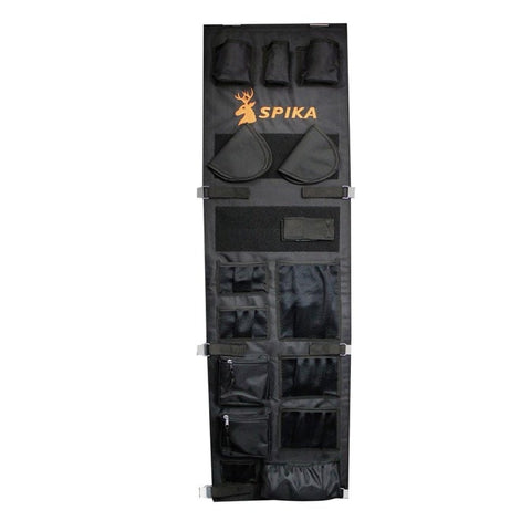 Organisateur de coffre Spika optimisé pour le rangement sécurisé des armes de poing et accessoires, avec 12 pochettes ajustables, idéal pour maximiser l'espace dans les coffres-forts, image montrant l'organisateur pleinement équipé avec accessoires pour une gestion optimale de l'espace.