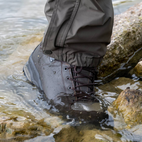 Chaussures Le Chameau Lite Explore 7 pouces en cuir Terracare écologique, imperméables et respirantes avec semelle MICHELIN pour terrains difficiles, idéales pour randonnée et activités outdoor.