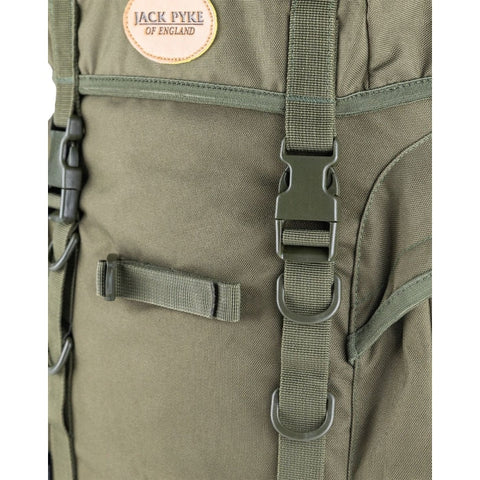 sac à dos de chasse Jack Pyke 25L léger et compact avec système Molle, Cordura 600D, conçu pour chasseurs et randonneurs, confort et portabilité, accessoires multiples, bretelles rembourrées, ventilation dorsale AirJet, idéal pour aventure en plein air et bushcraft