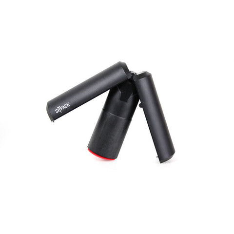 siège pliable compact avec maintien ergonomique ajustable, supporte jusqu'à 100kg, doté d'un pied télescopique et embout en caoutchouc pour une relaxation sécurisée sur diverses surfaces, hauteur réglable entre 65cm et 87cm pour un confort optimal